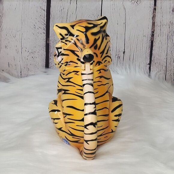 Collectible 3D Tiger Plastic Mug Cup Ringling Bros Barnum & Bailey Circus 8" - Picture 5 of 13